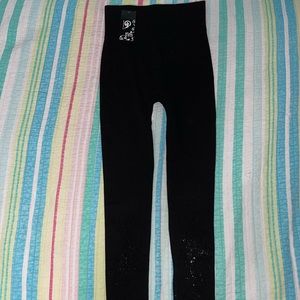 Jewel Embroidered Black Legging